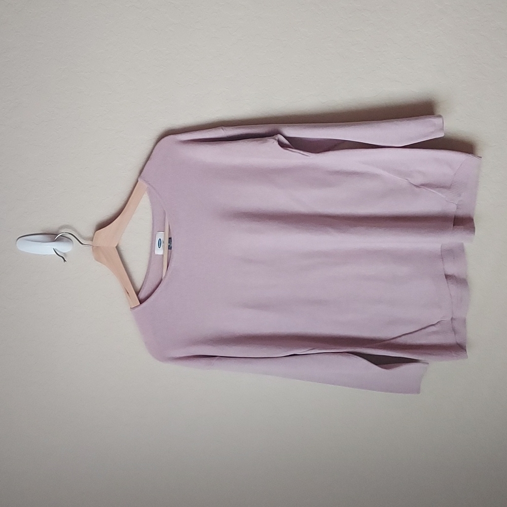 Old Navy Lavendar Sweater